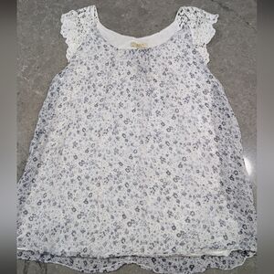 Guisy Lace Sleeve Floral Women's Blouse